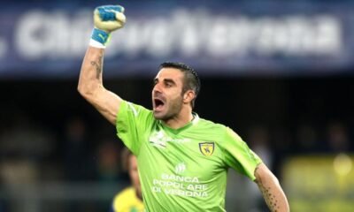 il portiere Stefano Sorrentino con la maglia del Chievo