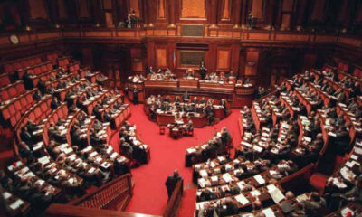 Semestre Ue, Renzi presenta alla Camera il pacchetto di riforme da attuare in 1000 giorni