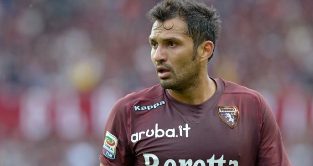 Mario Santana con la maglia del Torino