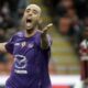 Borja Valero, signore del centrocampo della Fiorentina.