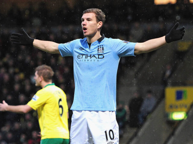 Premier League: Dzeko, grande protagonista del derby di Manchester