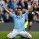 Sergio Aguero con la maglia del Manchester City