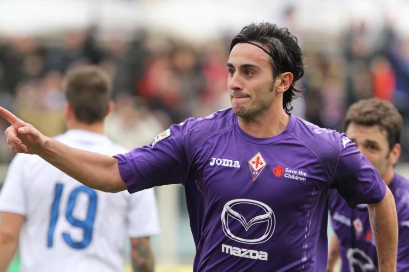 Alberto Aquilani in campo anche stasera con la maglia della Fiorentina.