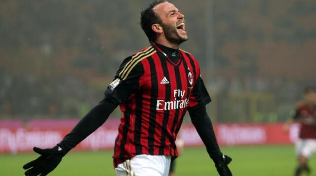Potrebbe essere Giampaolo Pazzini il colpo della Lazio in questo mercato.