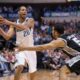 Devin harris MVP di serata nella vittoria di Dallas su San Antonio.