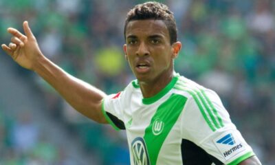 Luiz Gustavo con la maglia del Wolfsburg