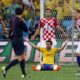L'arbitro giapponese Nishimura fischia il penalty contro la Croazia