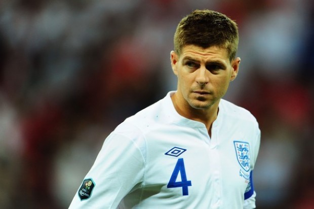 Steven Gerrard annuncia l'addio dalla Nazionale
