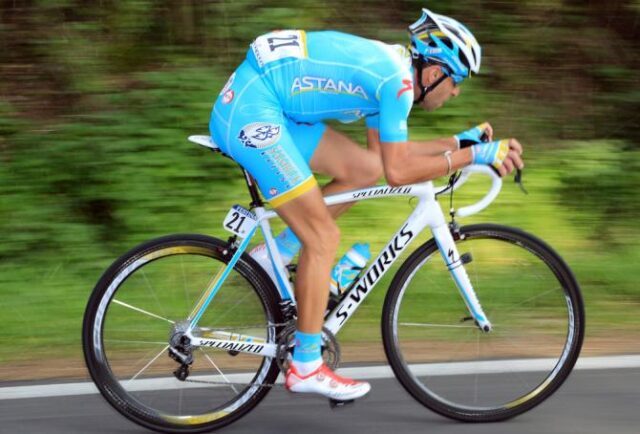 Nibali vince la seconda tappa del Tour de France