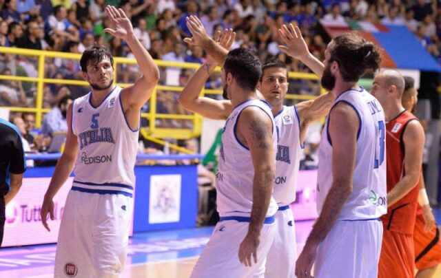 La Nazionale italiana di basket, impegnata nelle qualificazioni ad Euro2015