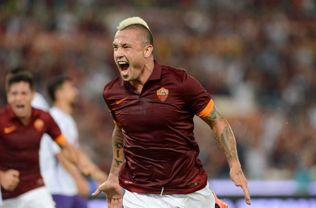 Radja Nainggolan porta avanti la Roma a Marassi! Diretta gol