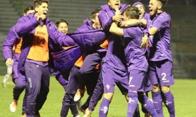 La Primavera della Fiorentina festeggia il successo sul Genoa che vale il primato solitario nel Girone A