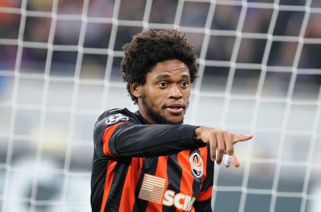 Anche la Juve su Luiz Adriano, in alternativa a Zaza
