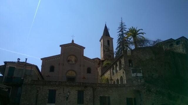 Apricale piazza principale