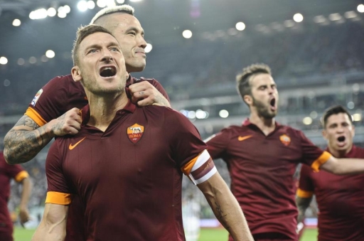 La Roma è una delle squadre impegnate nel pomeriggio di Serie A