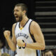 Marc Gasol e i suoi Grizzlies divorano gli Warriors in Gara 3 di Playoff Nba