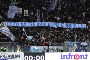 Lazio contestata dopo il crollo contro il Napoli