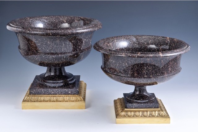 Italian Fine Art courtesy_Coppia di tazze (1)