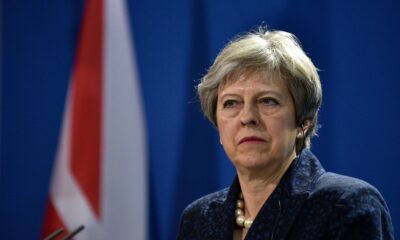 Il volto preoccupato di Theresa May