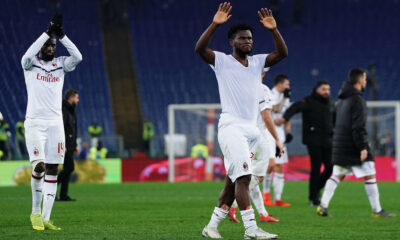 kessiè e bakayoko sotto la curva del Milan