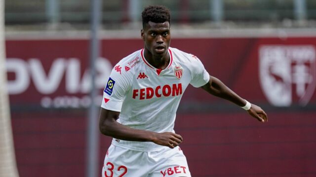 La Juventus punta Badiashile del Monaco