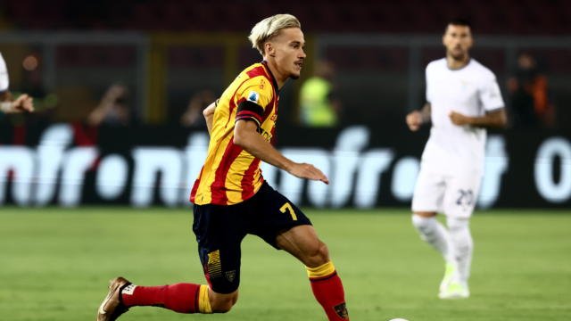 Almqvist, con la maglia del Lecce. Fonte Foto: Dazn