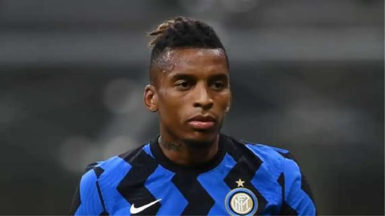 Dalbert con la maglia dell'Inter